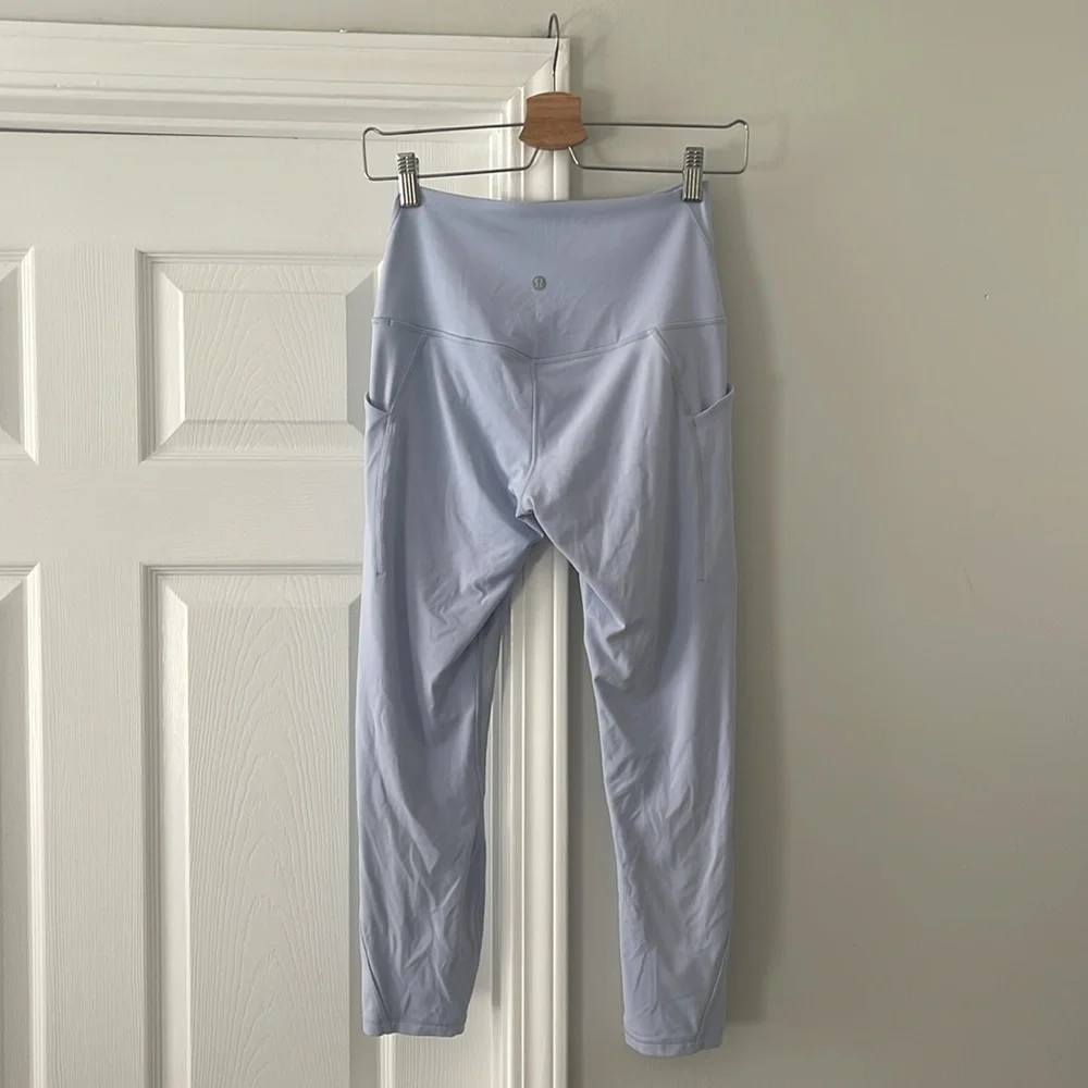 Lululemon Align High Rise Legging with Pockets 23" - Picture 4 of 8